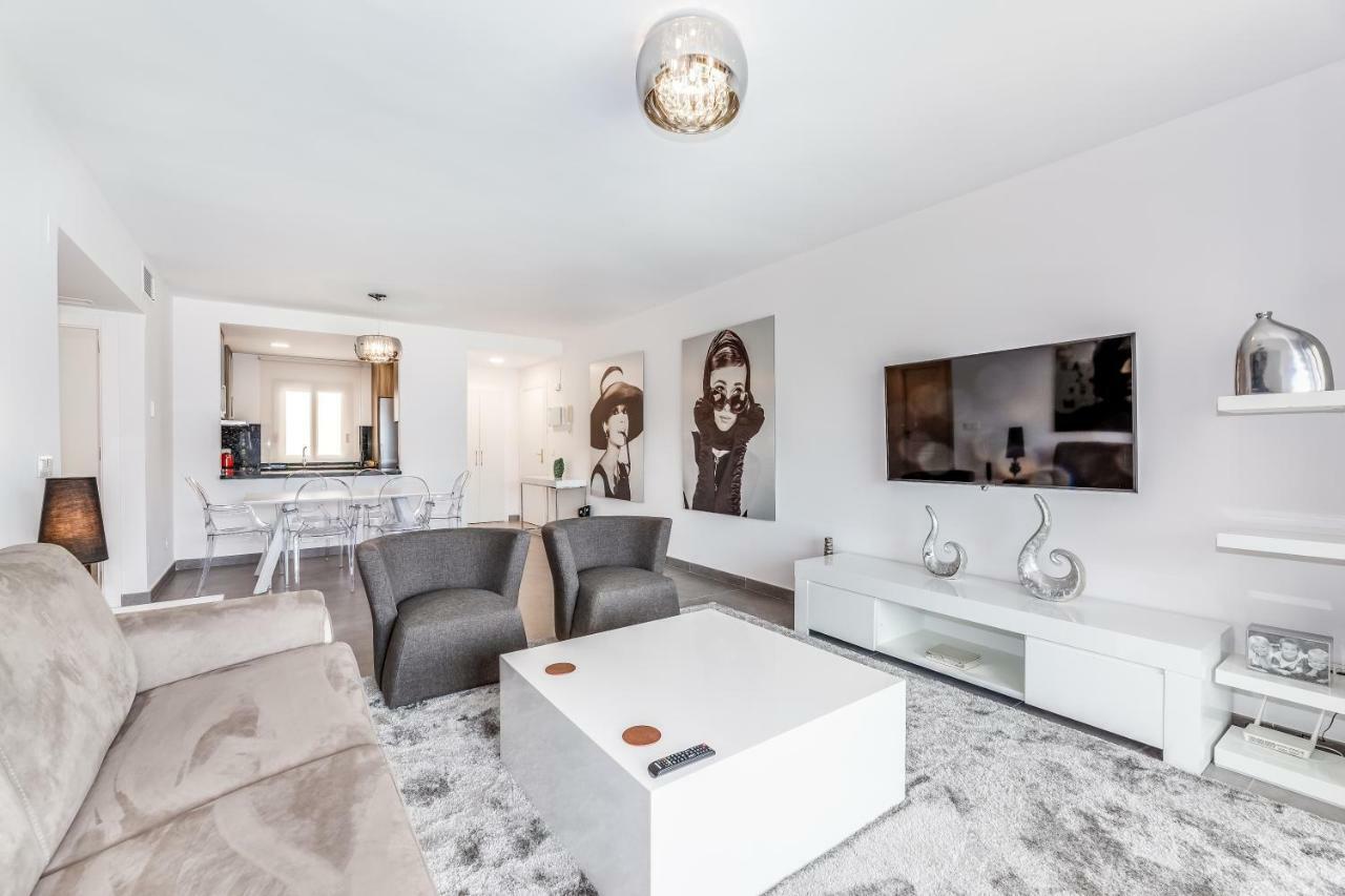 By Riva - Incredible, Stylish 2 Bedroom Apt In Puerto Banus Gardens Марбелья Екстер'єр фото